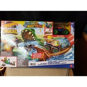 Hot Wheels Monster Trucks Color Shifters playset Swamp Chomp w/ Piran-Ahhhh